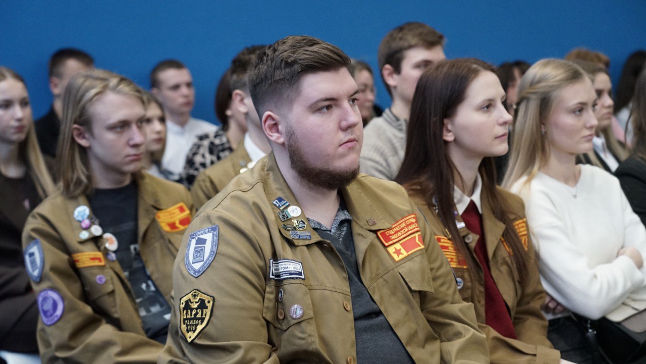 Изображение новости: Ректор Павел Моисеев презентовал студентам новый бренд университета и рассказал о будущем вуза
